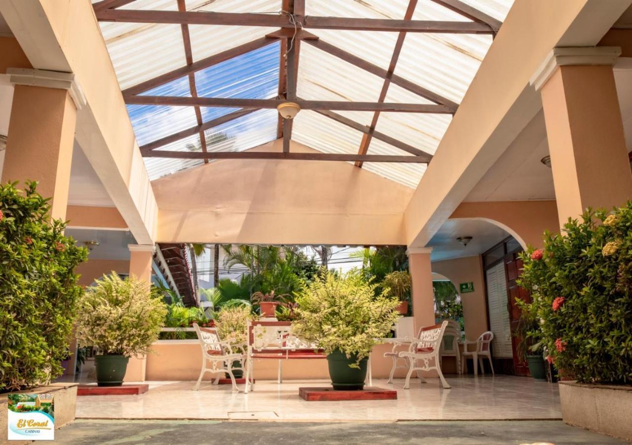 Hotel Y Cabinas El Coral Хако Екстер'єр фото