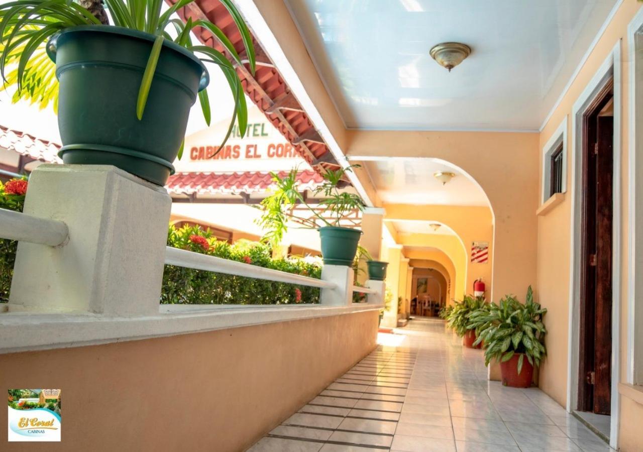 Hotel Y Cabinas El Coral Хако Екстер'єр фото