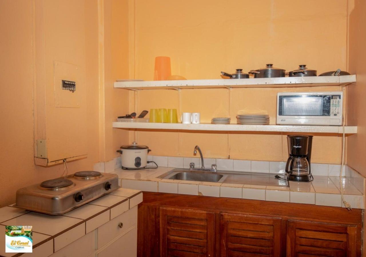 Hotel Y Cabinas El Coral Хако Екстер'єр фото