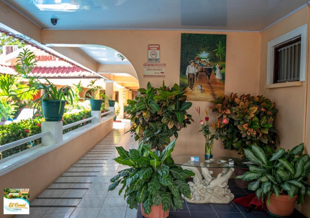 Hotel Y Cabinas El Coral Хако Екстер'єр фото